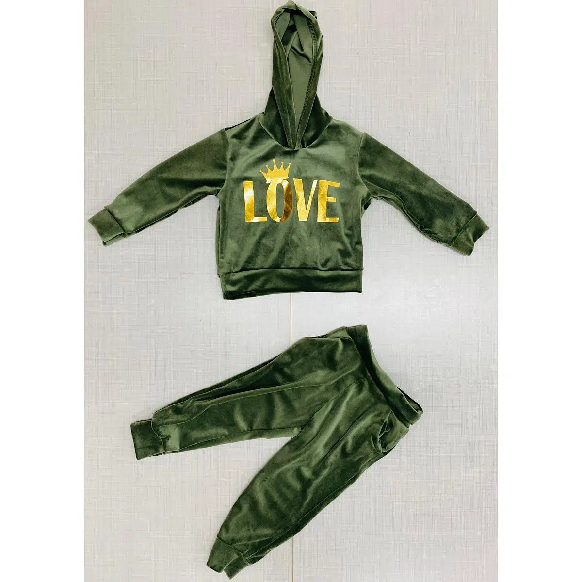 l green