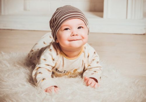 Choosing the best infant apparel wholesale supplier in the