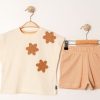 17450 beige Girls Star Embossed T-Shirt & Shorts Set (3-6Y)