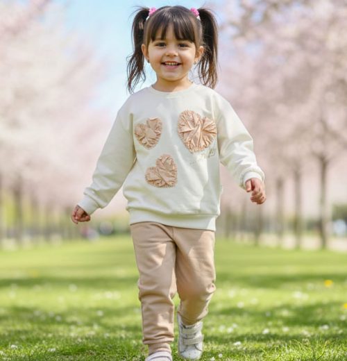 Girls Two Piece Heart Applique Tracksuit (3-6Y)