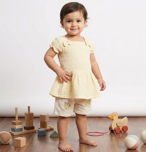 Baby Girls Two Piece Flower Embroidered Crinkle Bow Short Set (9-24M)